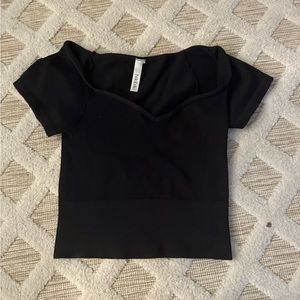 NIKIBIKI tee size S